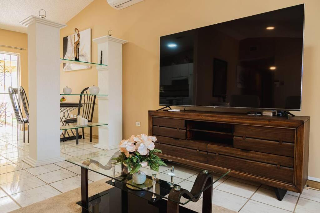Blue Sky Residence Aruba Savaneta ภายนอก รูปภาพ