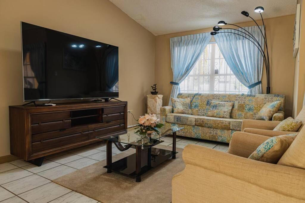 Blue Sky Residence Aruba Savaneta ภายนอก รูปภาพ
